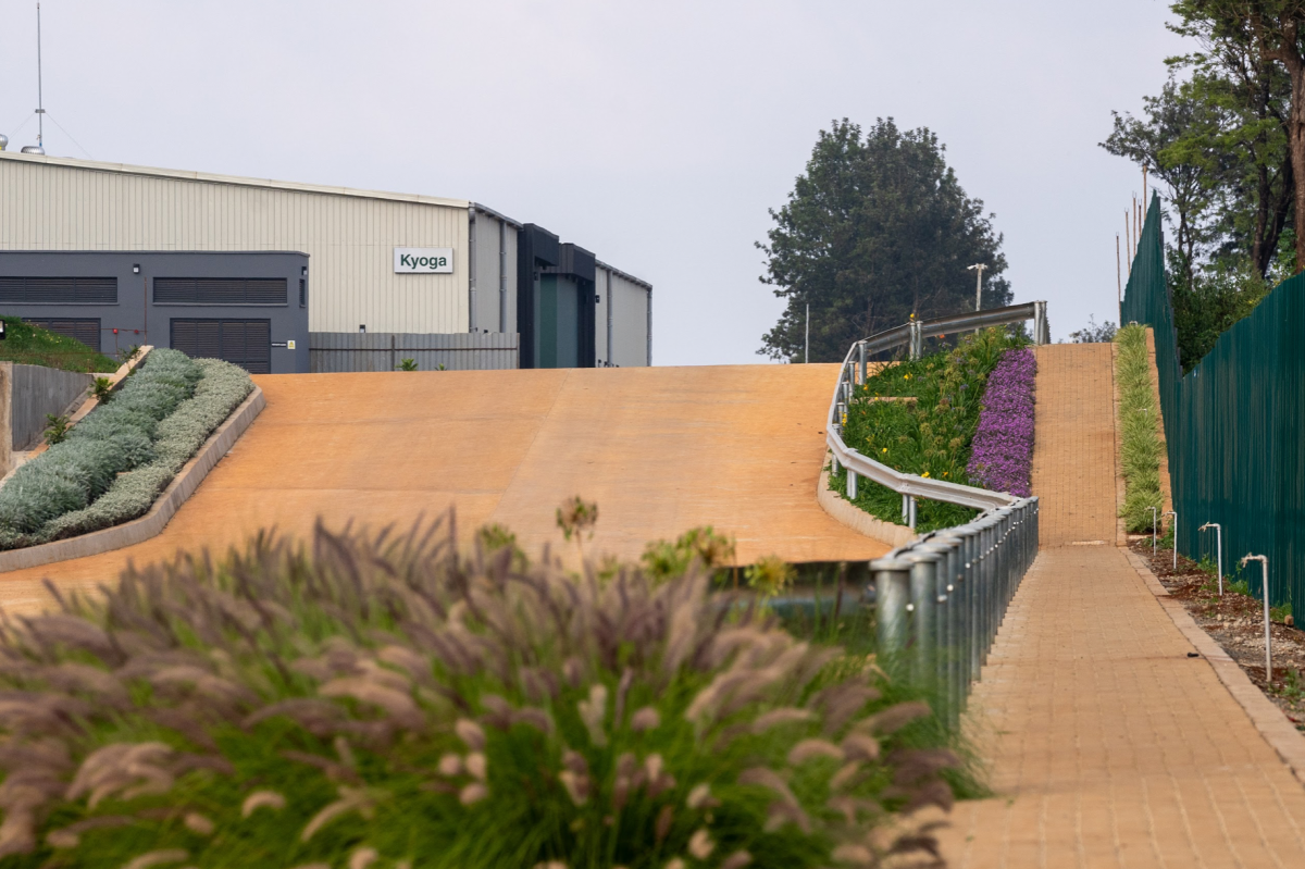 Sustainability in warehousing: Water-efficient landscaping at warehouses